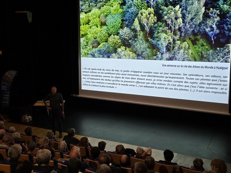 les arbres sont ils intelligents ? par Mickael Jézégou